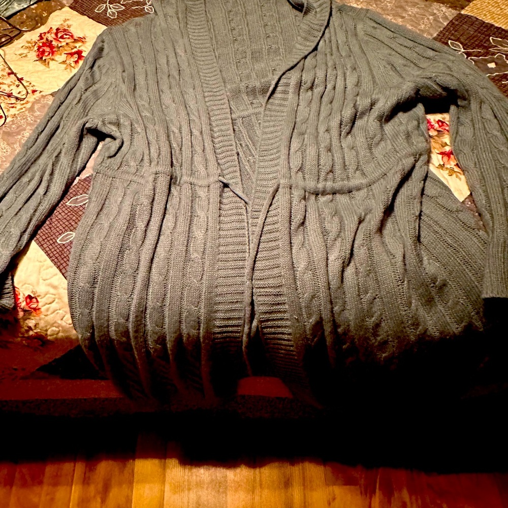 Long sleeve cable cardigan